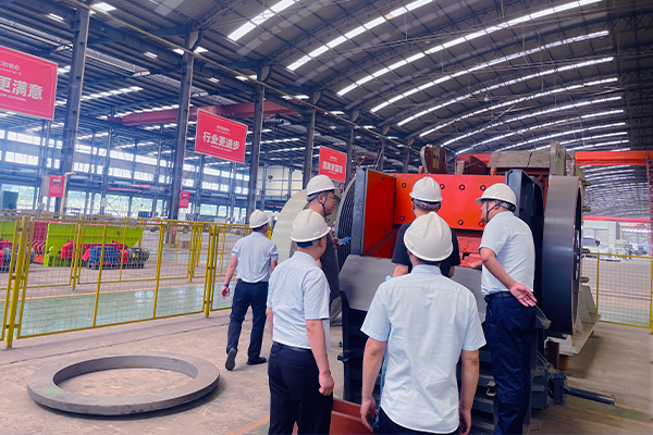 鄂爾多斯時產200噸煤矸石破碎生產線11