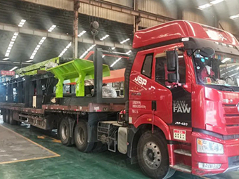 發貨保定丨鄭州鼎盛高性能主機裝備星夜啟程，發往客戶項目現場